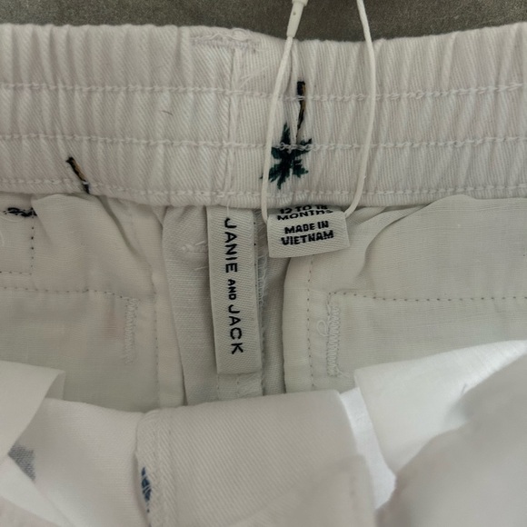 Janie and Jack White Tropical Print Kids Shorts - Picture 5 of 6